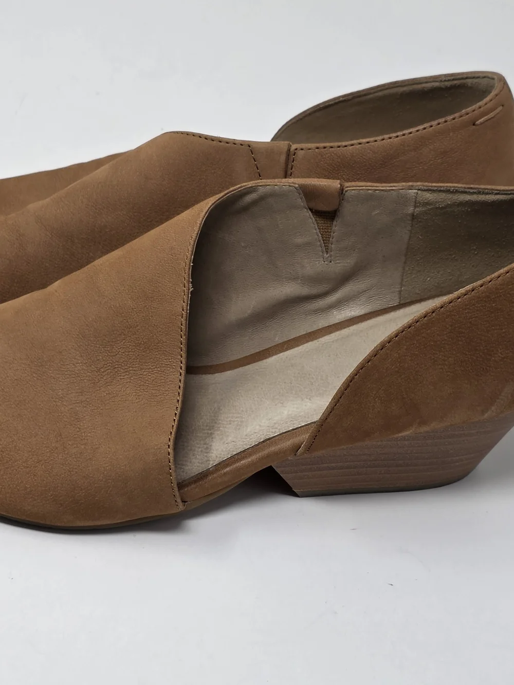 Eileen Fisher Fig d'Orsay peep toe tumbled nubuck shoes Size 9 Good Condition